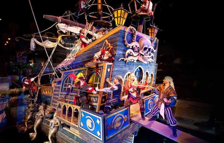 Pirates Voyage