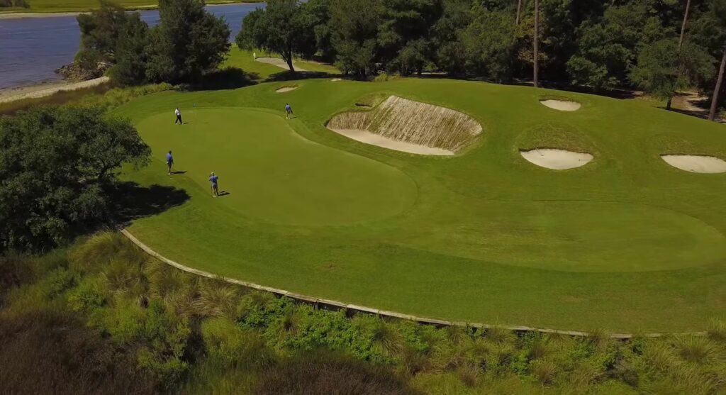 Glen Dornoch Waterway Golf Links